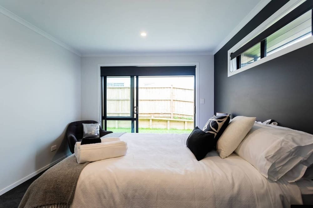 Photo of Bedroom in Huapai