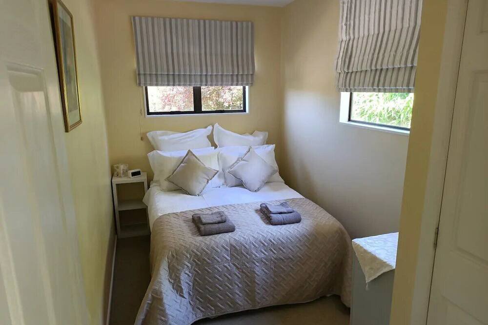 Photo of Bedroom in Picton