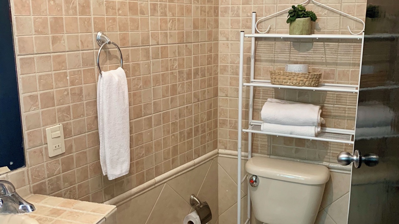 Photo of Bathroom in Guadalupe Inn