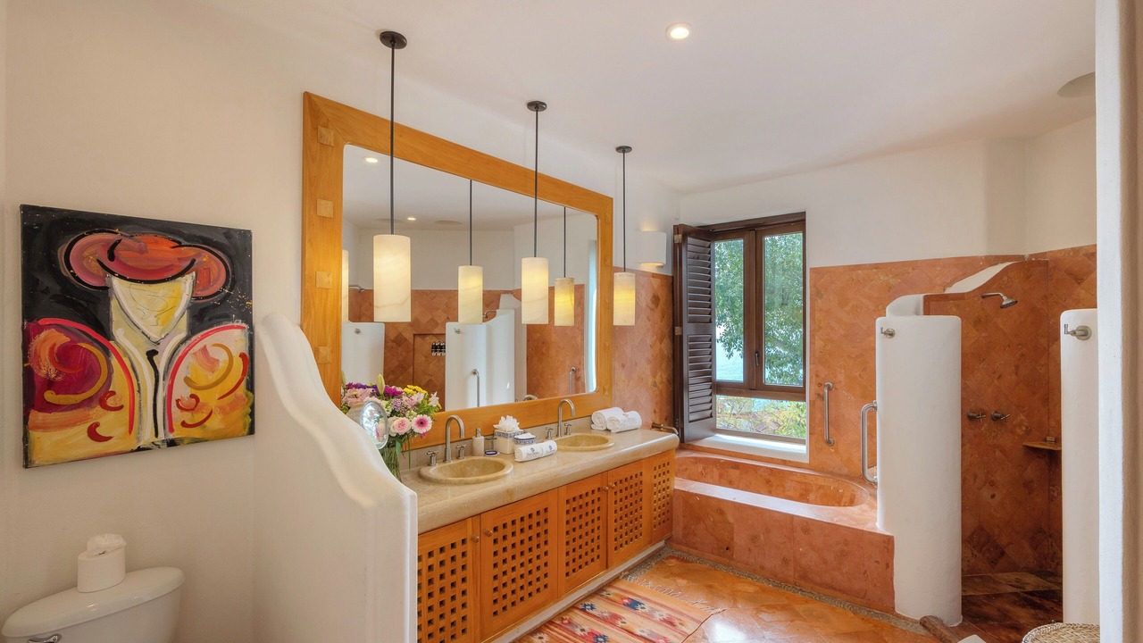 Photo of Bathroom in Conchas Chinas