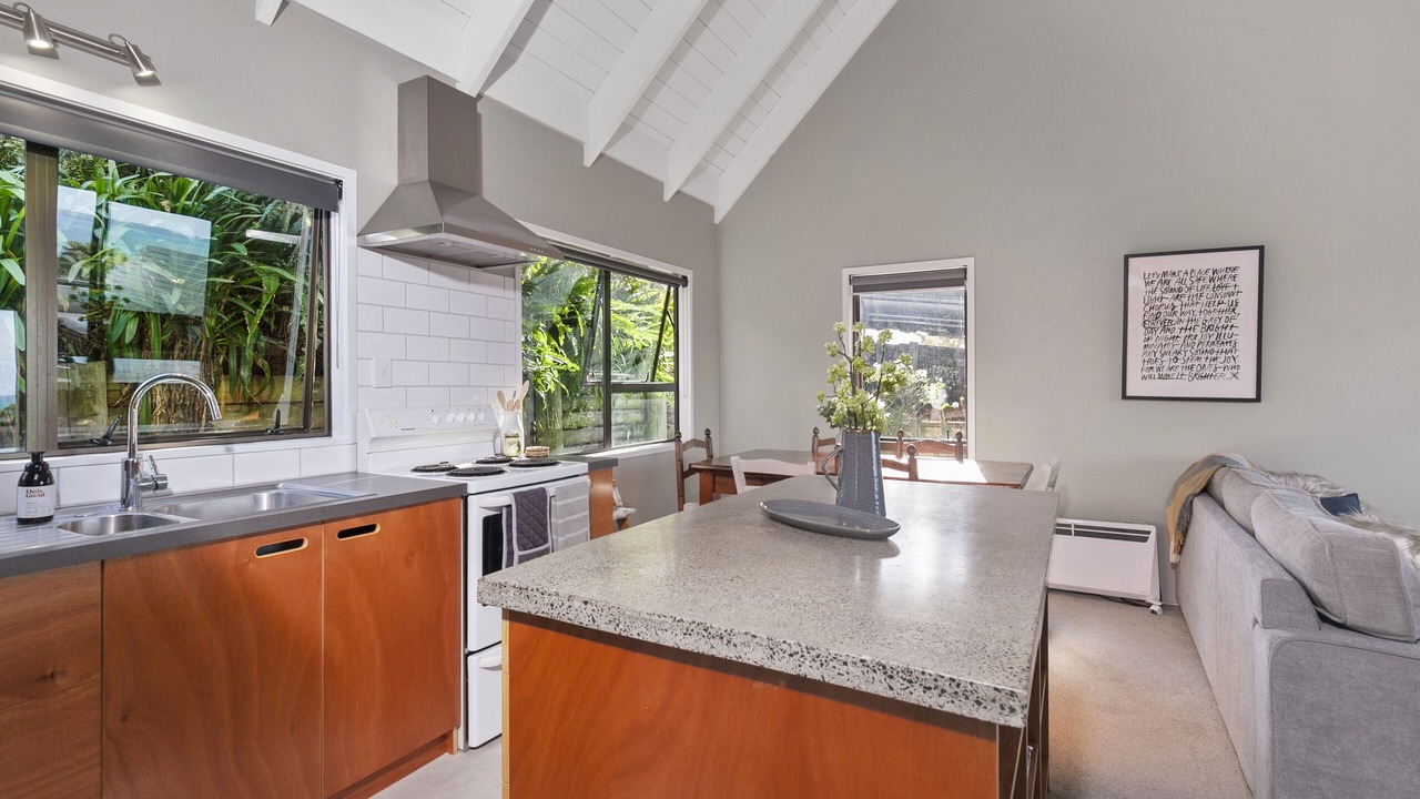 Photo of Kitchen in Snells Beach