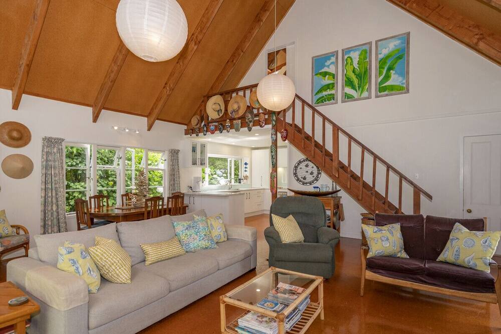 Photo of Livingroom in Hahei