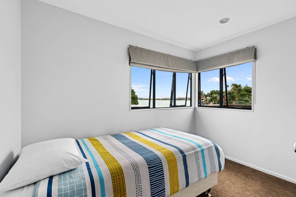 Photo of Bedroom in Omaha