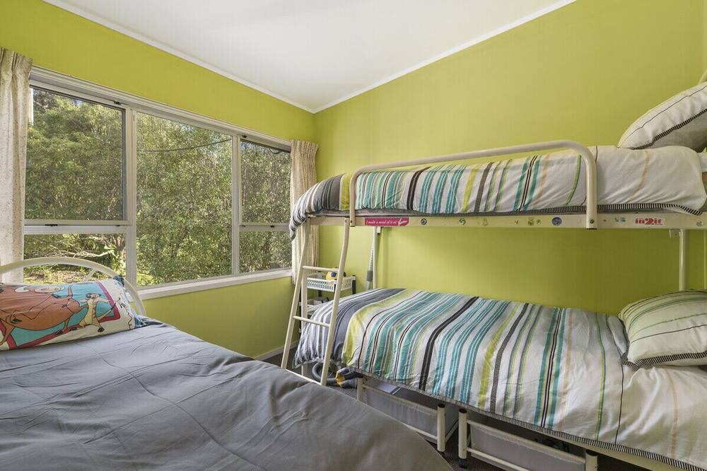 Photo of Bedroom in Mahurangi East