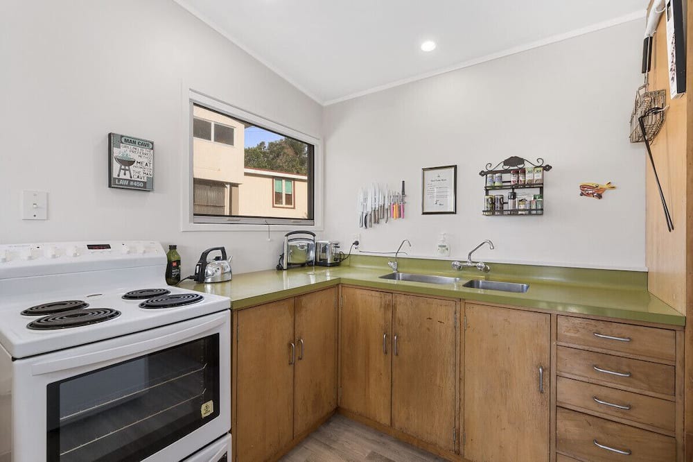 Photo of Kitchen in Mahurangi East