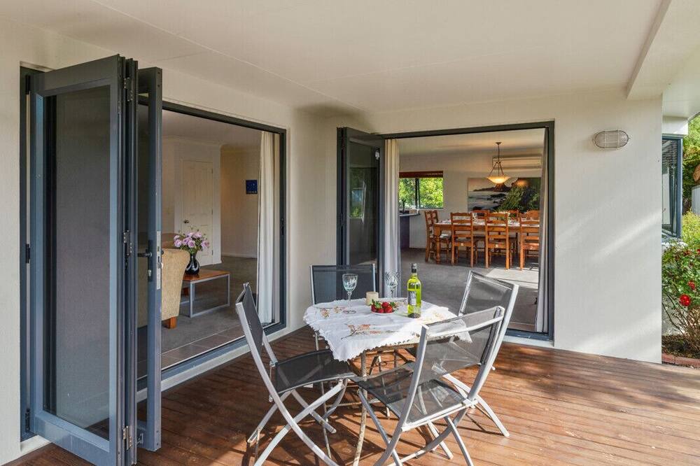 Photo of Patio Balcony in Holdens Bay