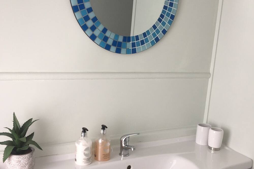 Photo of Bathroom in Opononi
