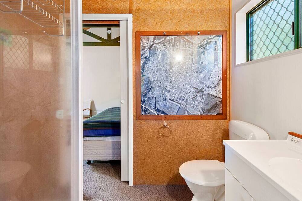 Photo of Bathroom in Turangi