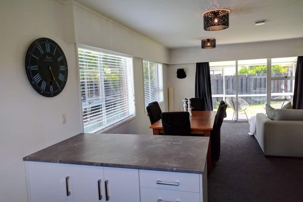 Photo of Kitchen in Orewa