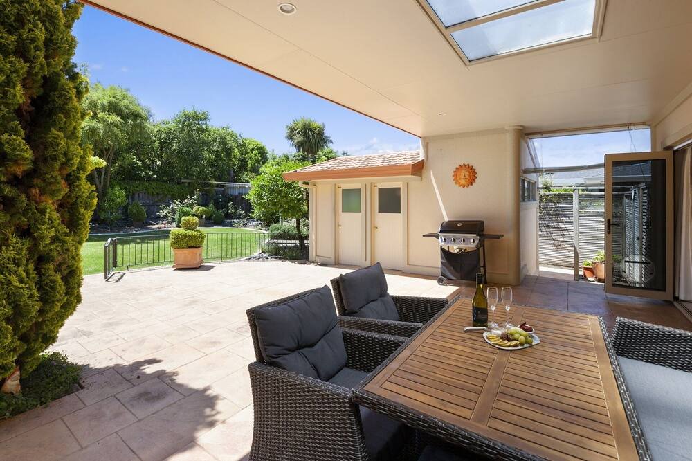 Photo of Outdoor in Hilltop