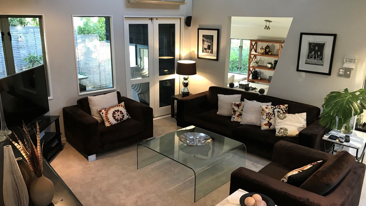 Photo of Livingroom in Greenlane - Ellerslie