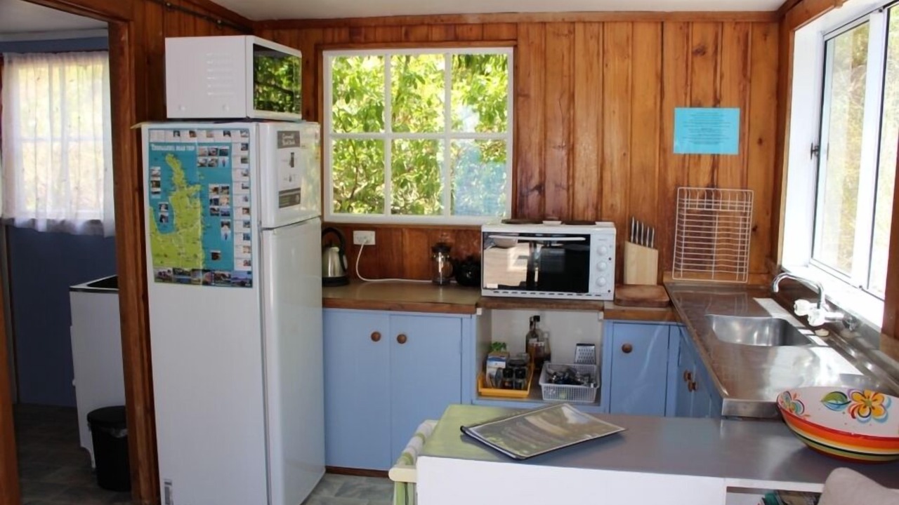 Photo of Kitchen in Tuateawa