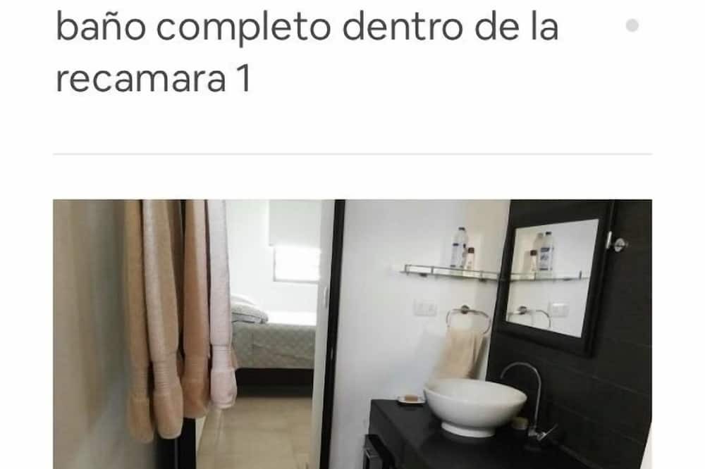 Photo of Bathroom in Villahermosa