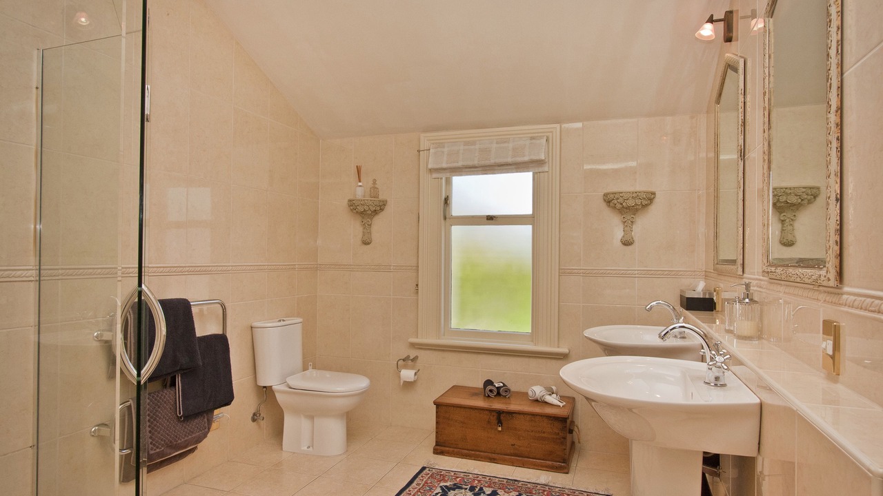 Photo of Bathroom in Strowan
