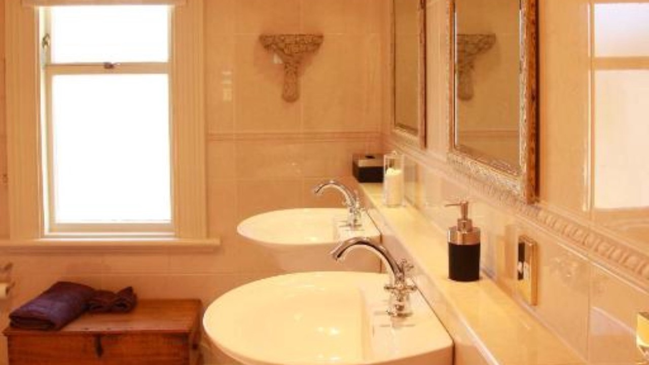 Photo of Bathroom in Strowan