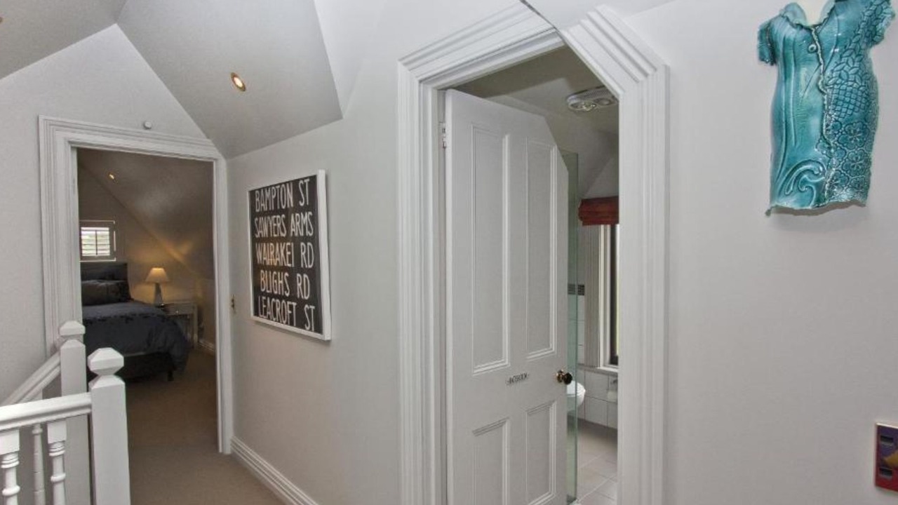 Photo of Bedroom in Strowan