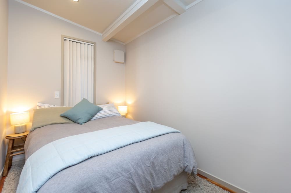 Photo of Bedroom in Waihi Beach