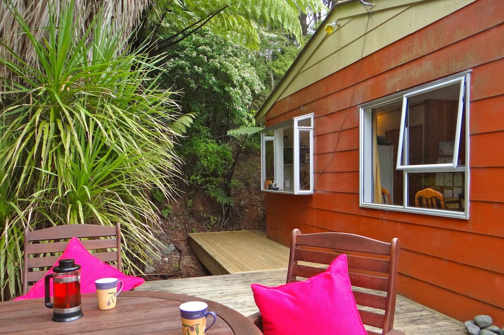 Photo of Patio Balcony in Tawharanui