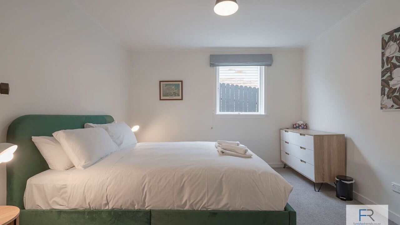 Photo of Others in Grey Lynn