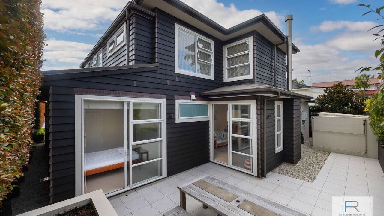Photo of Outdoor in Bayswater