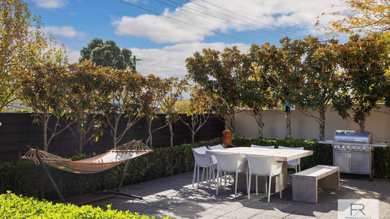 Photo of Outdoor in Bayswater