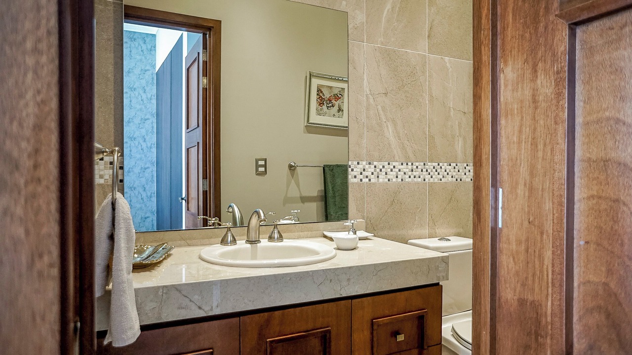 Photo of Bathroom in Leon