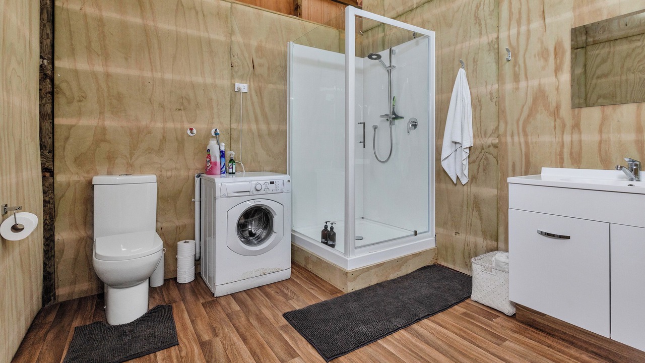 Photo of Bathroom in Coopers Beach
