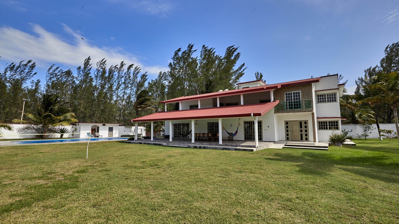 Photo of Outdoor in Ursulo Galvan