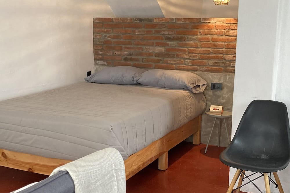 Photo of Bedroom in Taxco