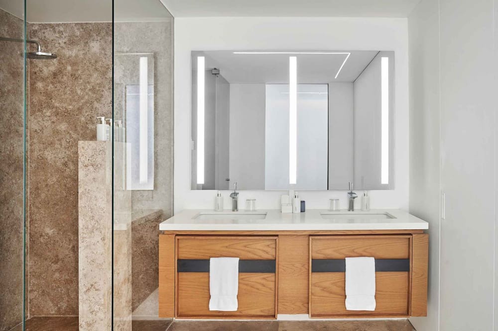 Photo of Bathroom in Zona Hotelera