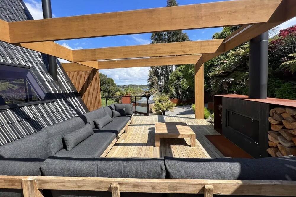 Photo of Patio Balcony in Okere Falls
