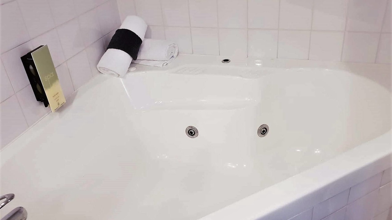 Photo of Bathroom in Greenlane - Ellerslie