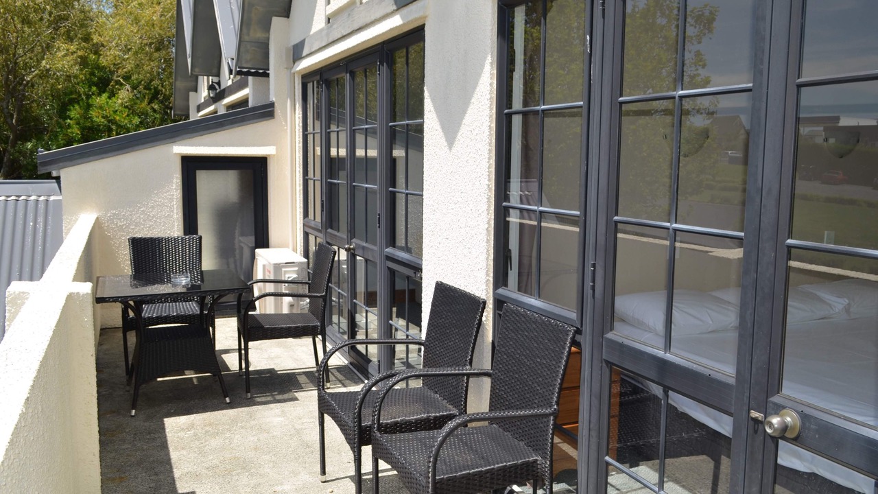 Photo of Patio Balcony in Snells Beach
