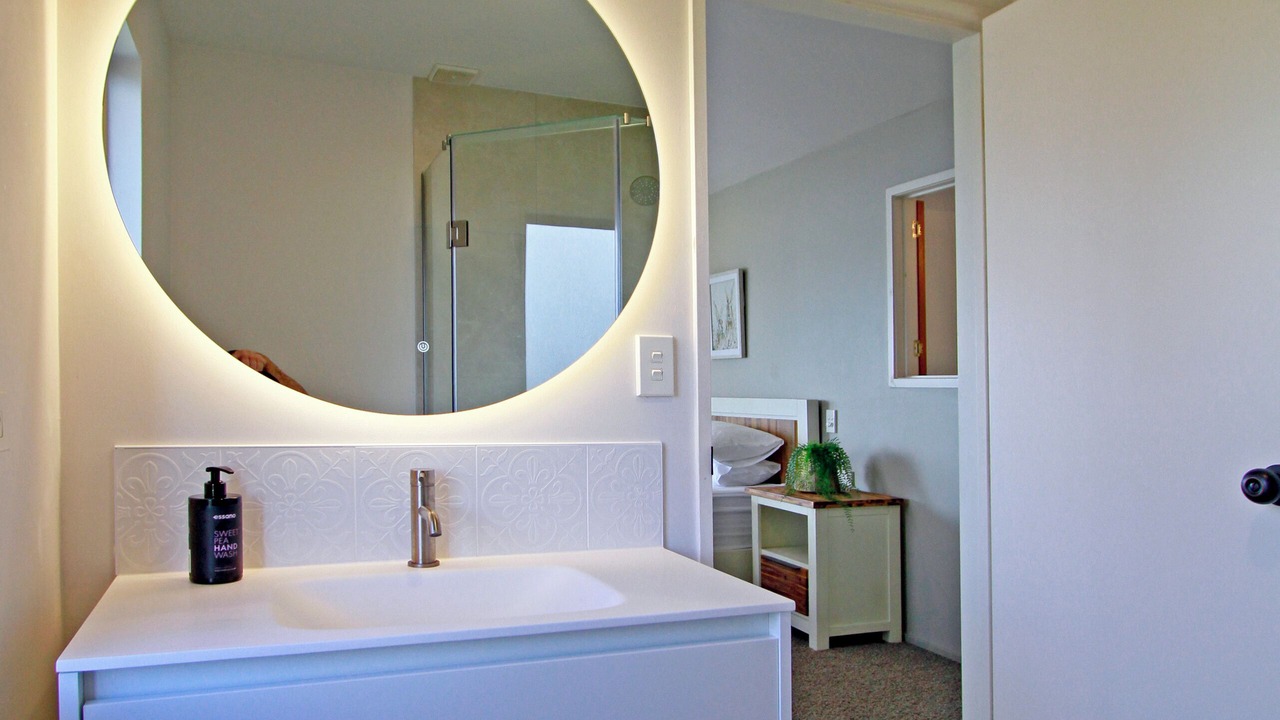 Photo of Bathroom in Snells Beach