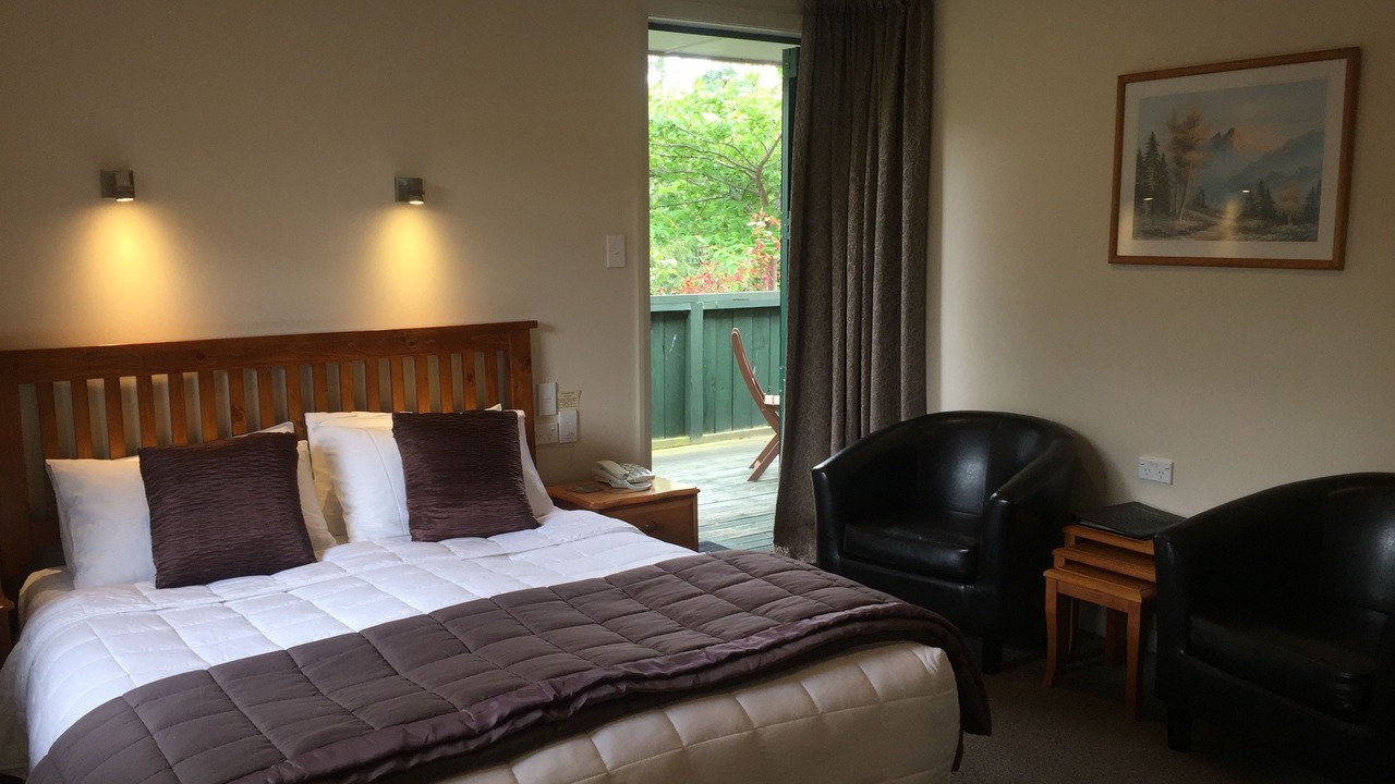 Photo of Bedroom in Lake Roxburgh Village