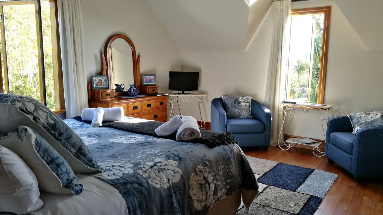 Photo of Bedroom in Awatuna