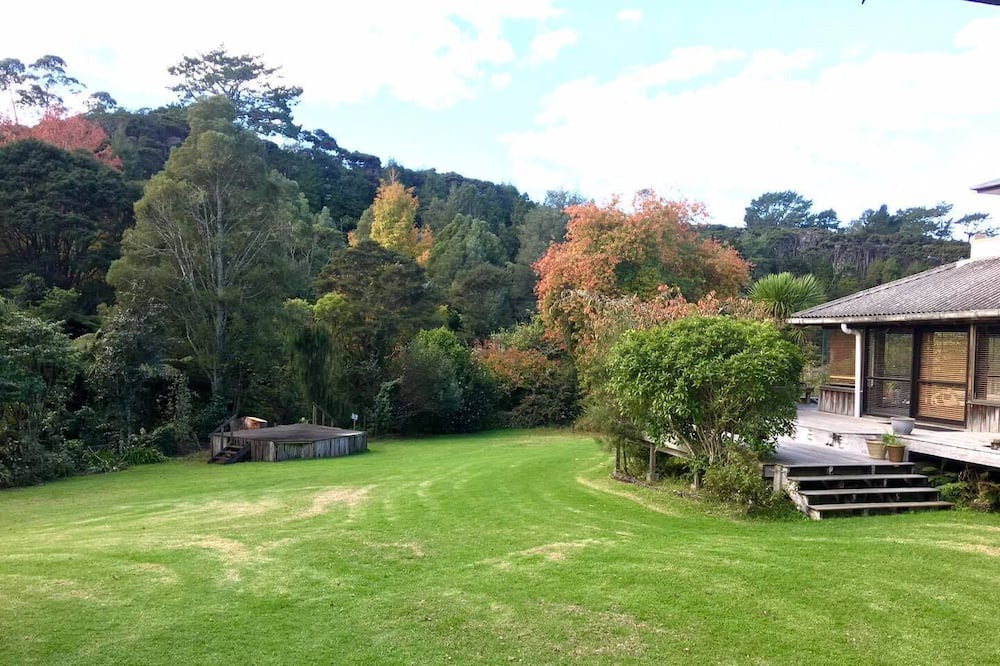 Photo of Outdoor in Albany Heights