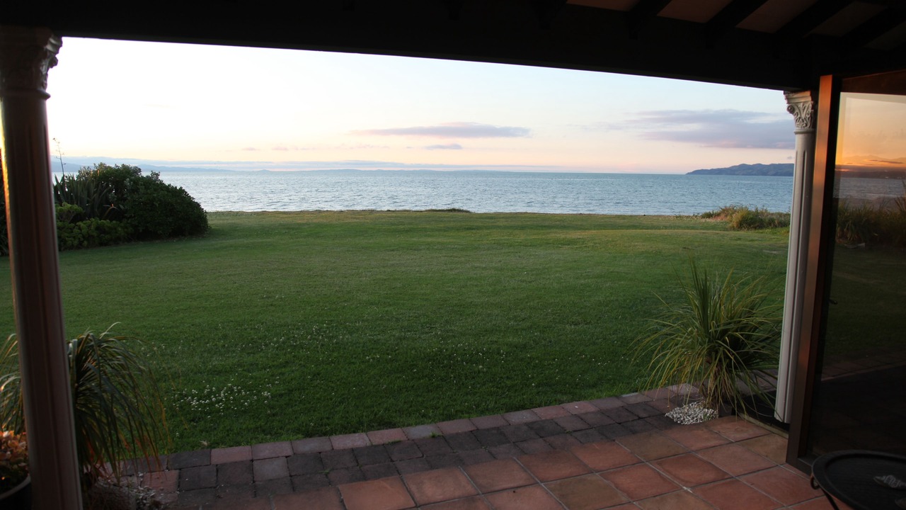 Photo of Patio Balcony in Te Puru