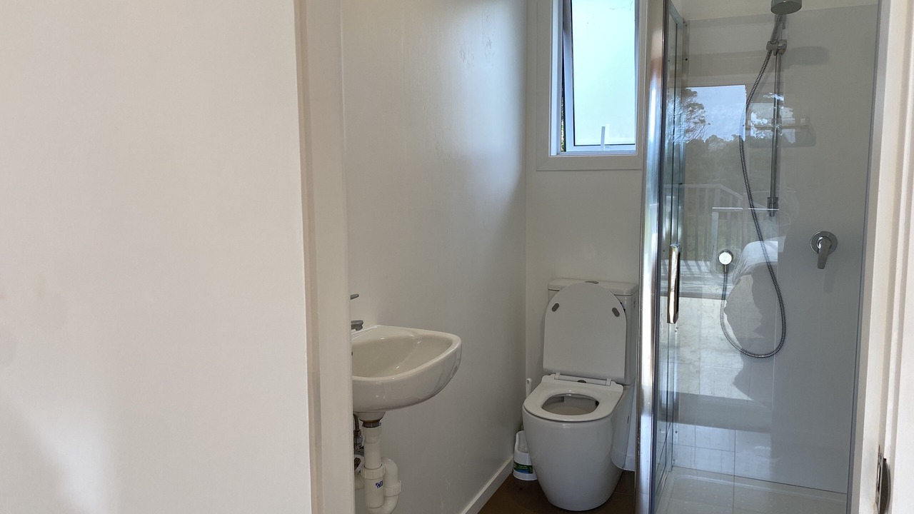 Photo of Bathroom in Houhora