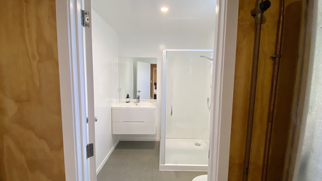 Photo of Bathroom in Houhora