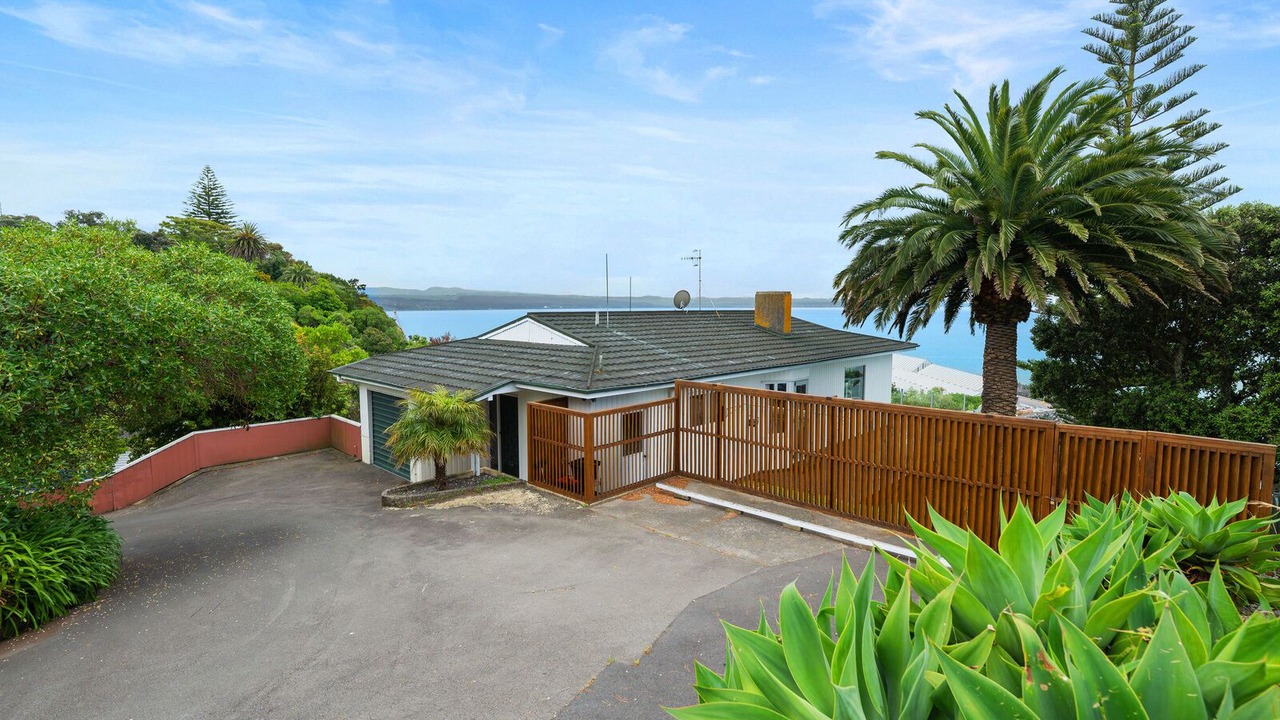 Photo of Outdoor in Bluff Hill