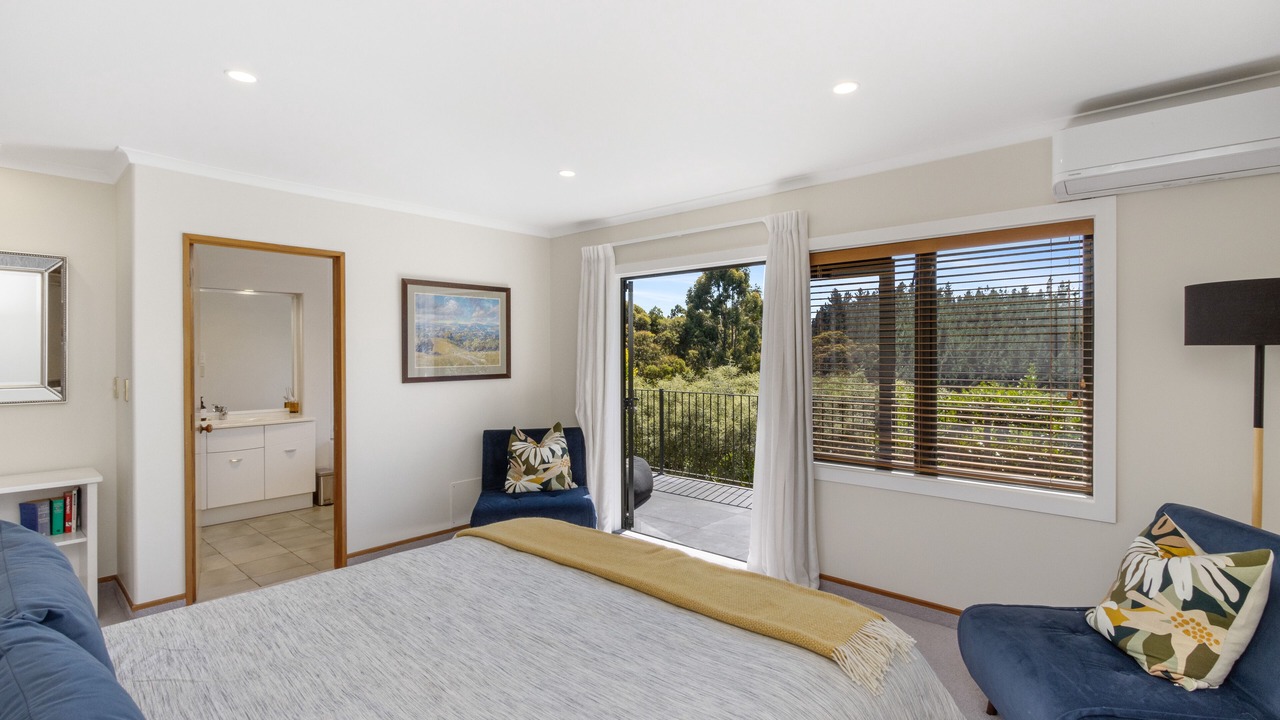 Photo of Bedroom in Havelock North