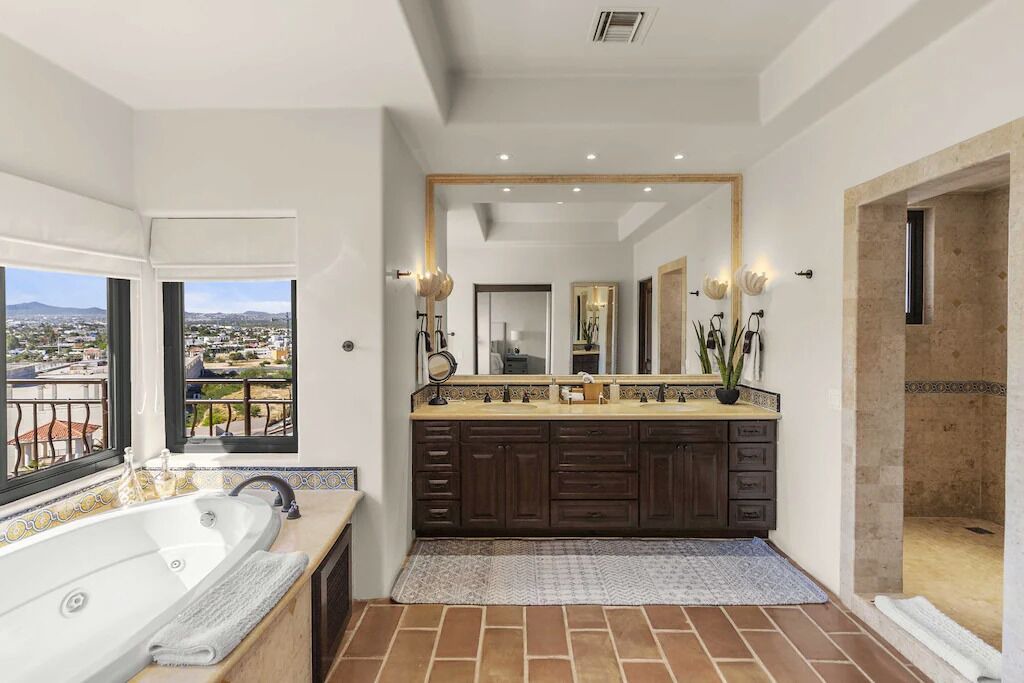 Photo of Bathroom in El Medano Ejidal