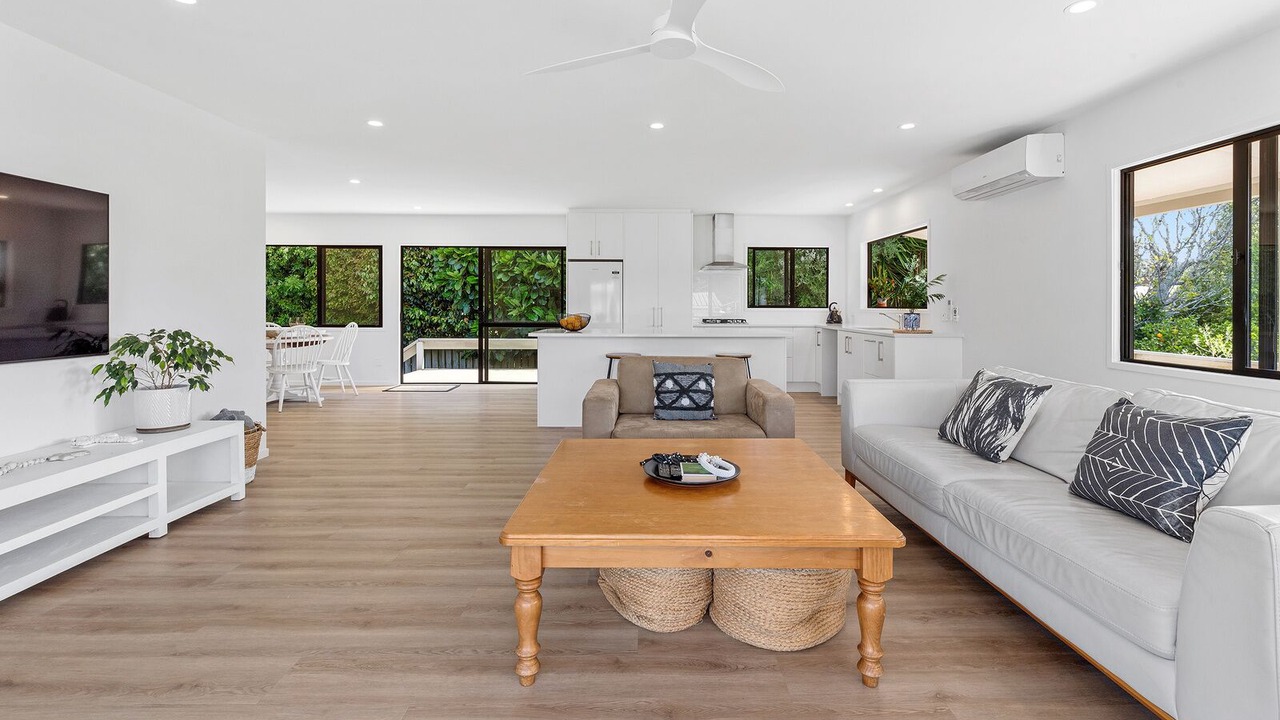 Photo of Livingroom in Point Wells