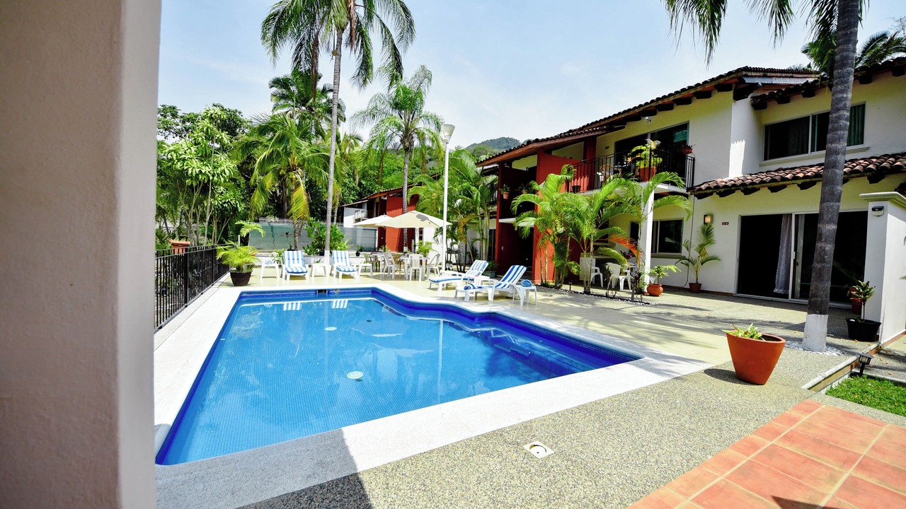 Photo of Outdoor in South Shore Hotel Area