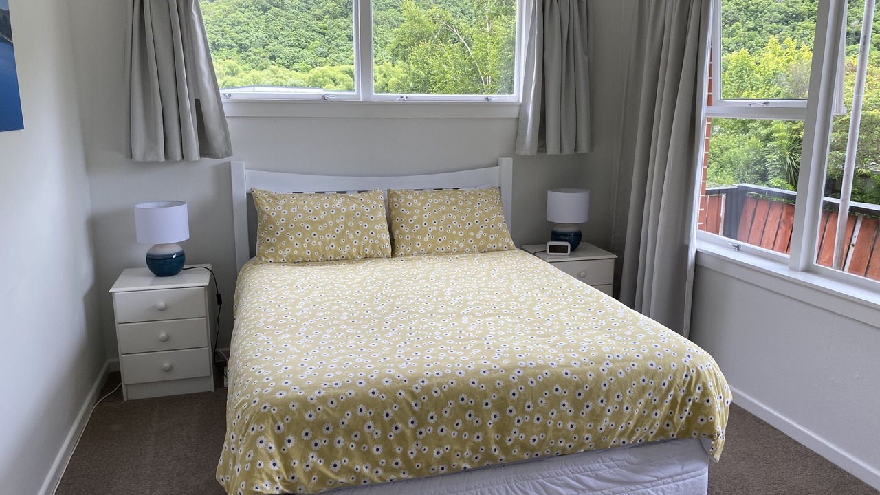 Photo of Bedroom in Waikawa Bay
