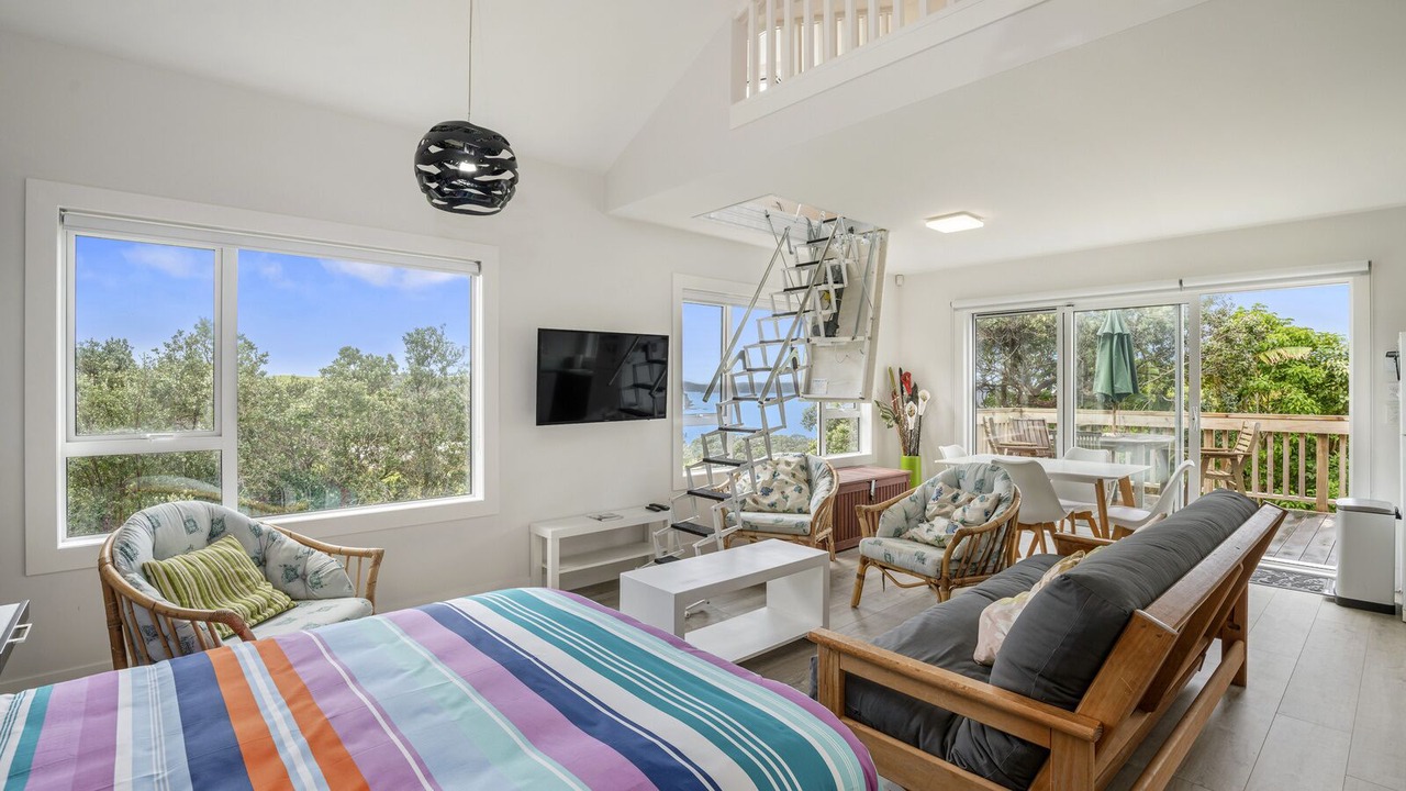 Photo of Bedroom in Mahurangi East