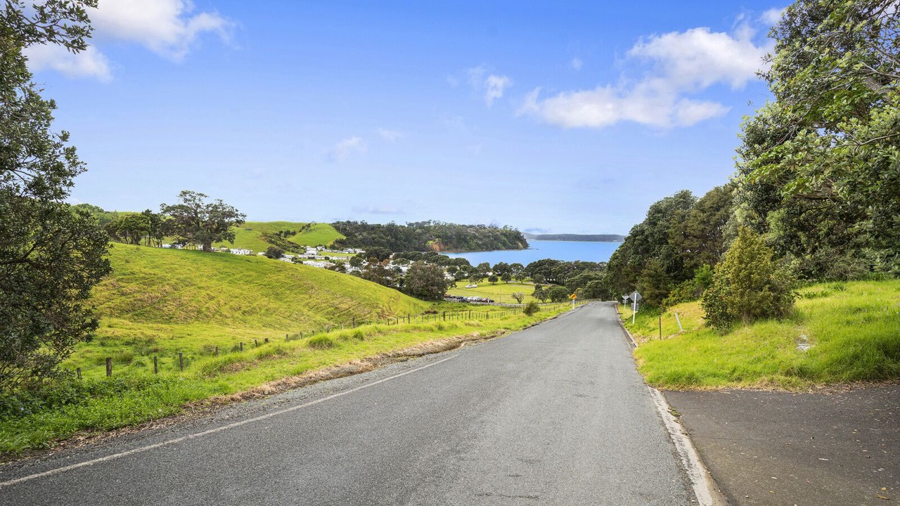 Photo of Others in Mahurangi East