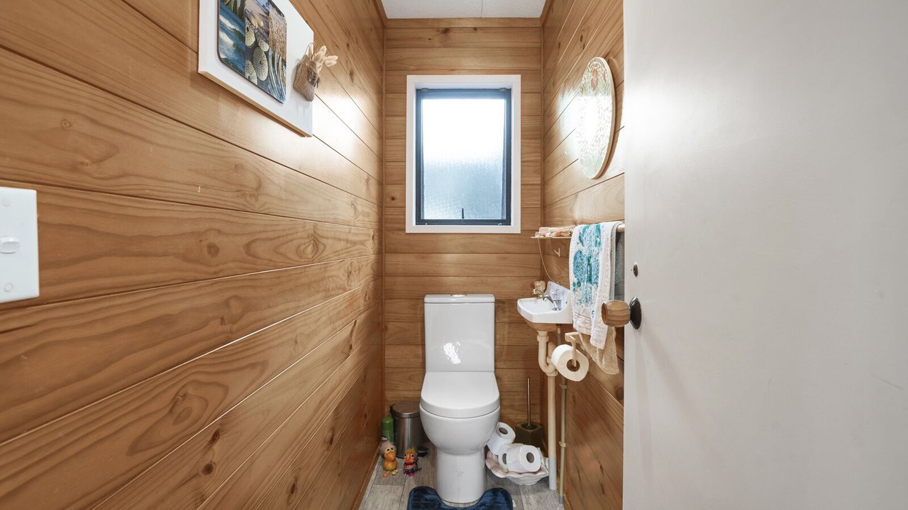 Photo of Bathroom in Snells Beach
