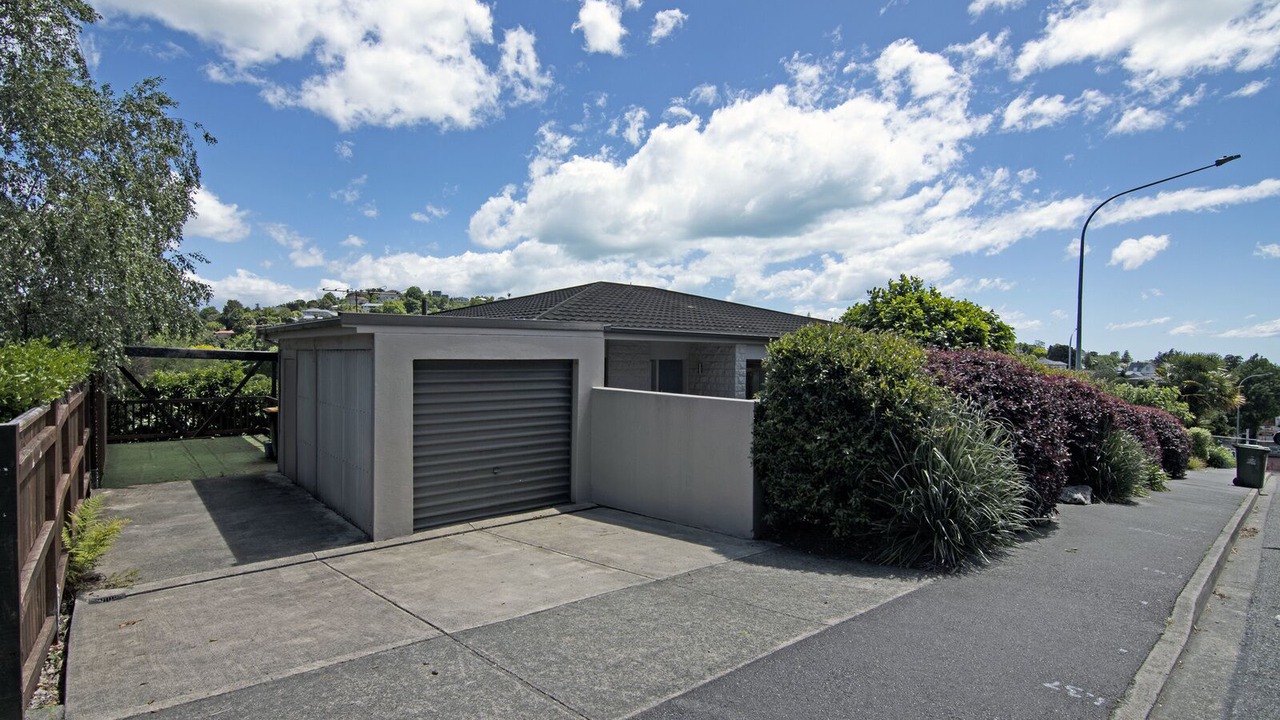 Photo of Outdoor in Nelson South